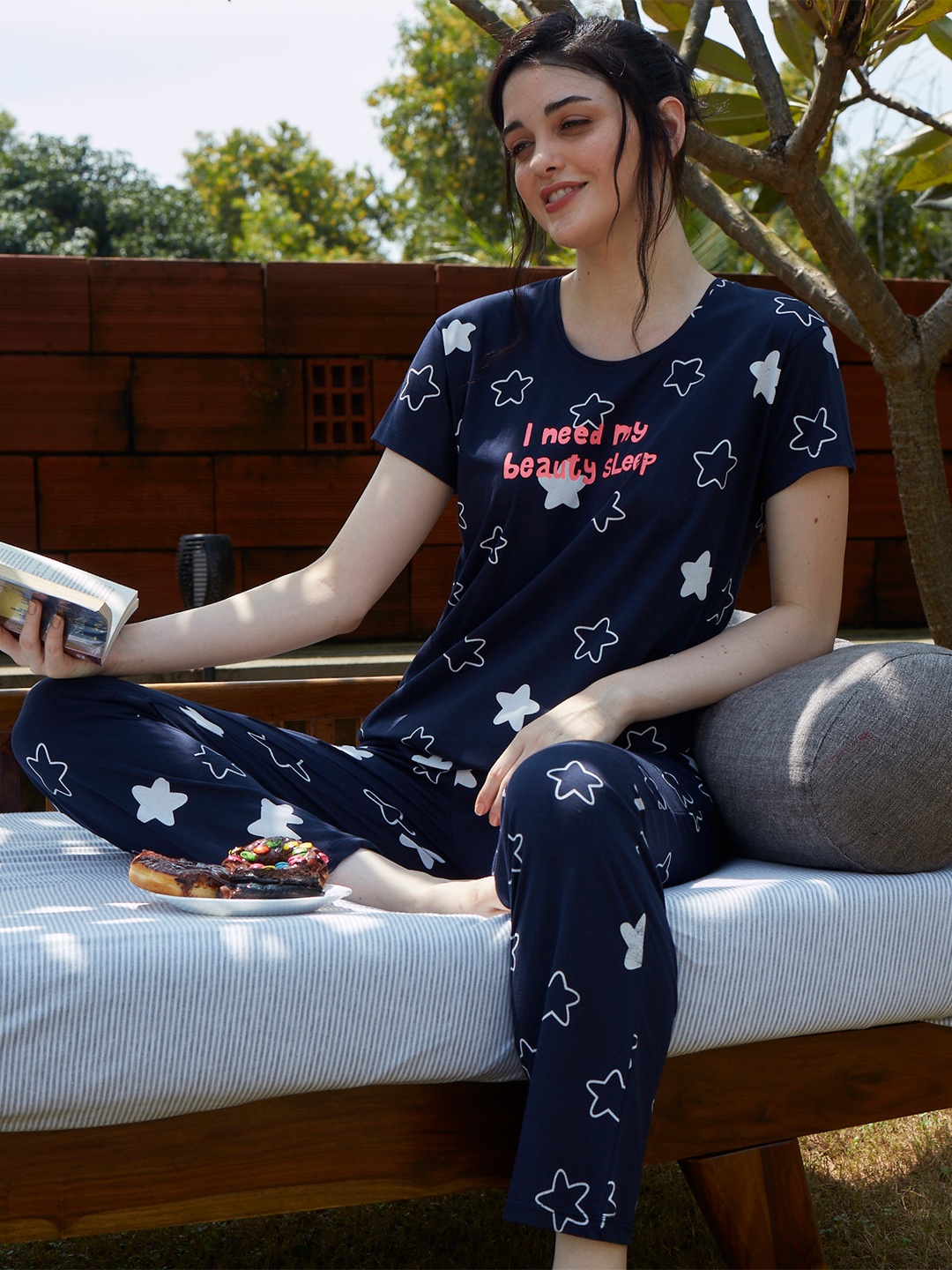 

Zeyo Women Navy Blue Printed Night suit