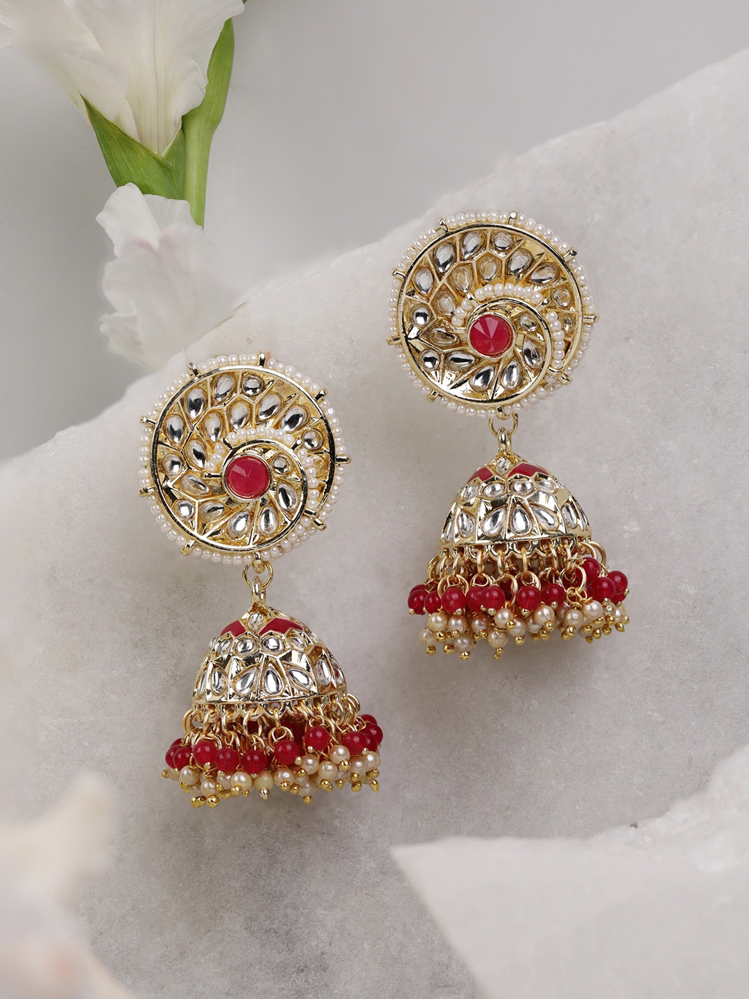 

Priyaasi Red & White Gold-Plated Handcrafted Kundan-Studded & Beaded Dome Shaped Jhumkas