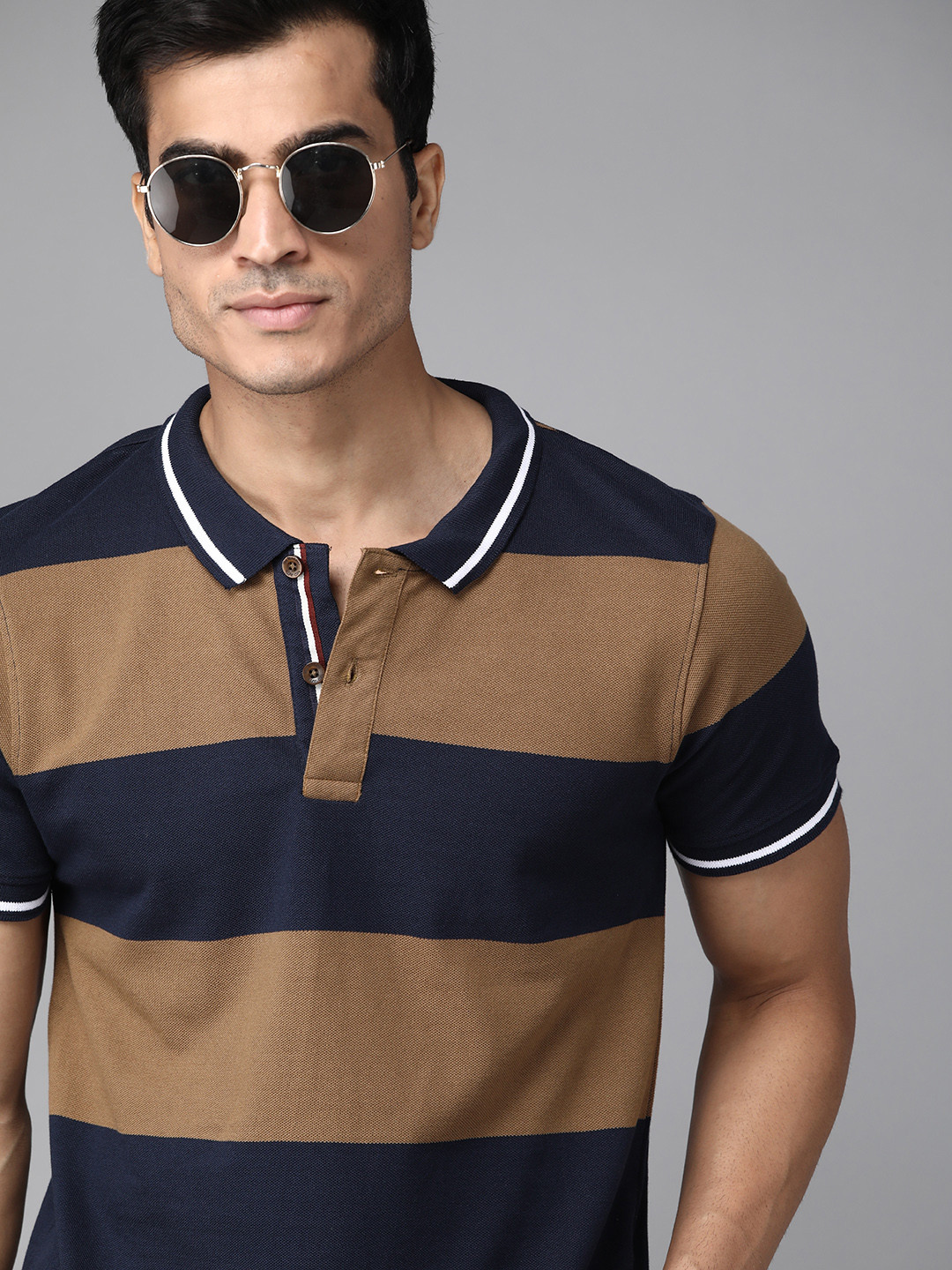 

Roadster Men Beige Navy Blue Striped Pure Cotton Polo Collar Pure Cotton T-shirt