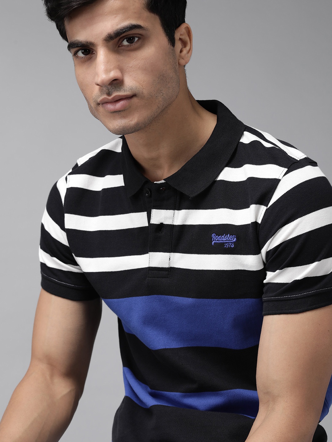 

Roadster Men Blue Striped Pure Cotton Polo Collar T-shirt, Black