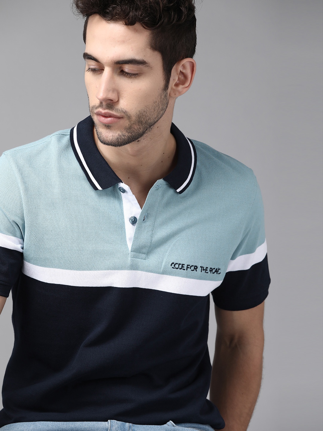 

Roadster Men Blue Colourblocked Pure Cotton Polo Collar Pure Cotton T-shirt