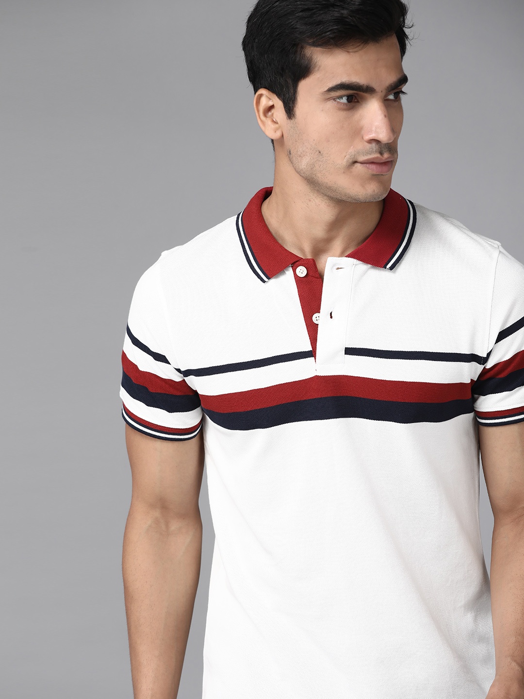 

Roadster Men White Red Striped Pure Cotton Polo Collar Pure Cotton T-shirt