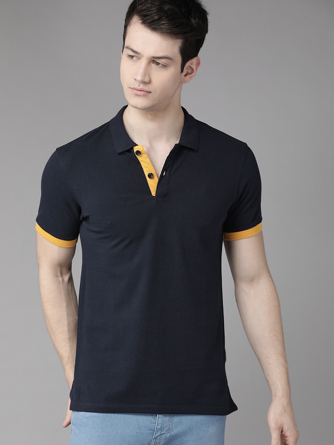 

Roadster Men Navy Blue Pure Cotton Solid Polo Collar Pure Cotton T-shirt