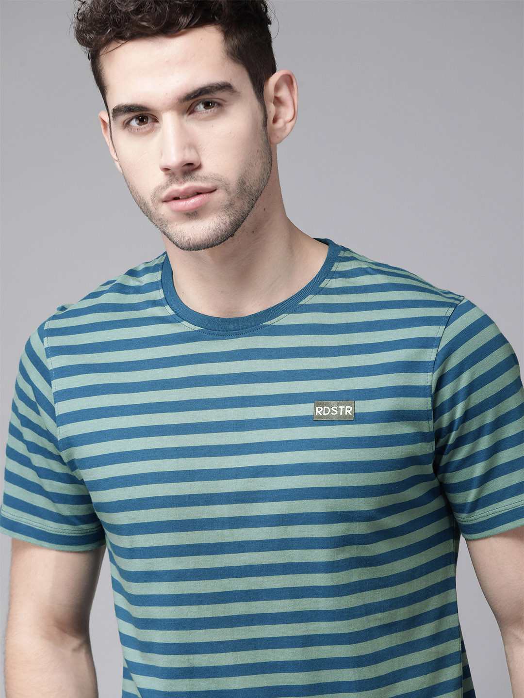 

Roadster Men Teal Blue & Sea Green Striped Pure Cotton Round Neck T-shirt