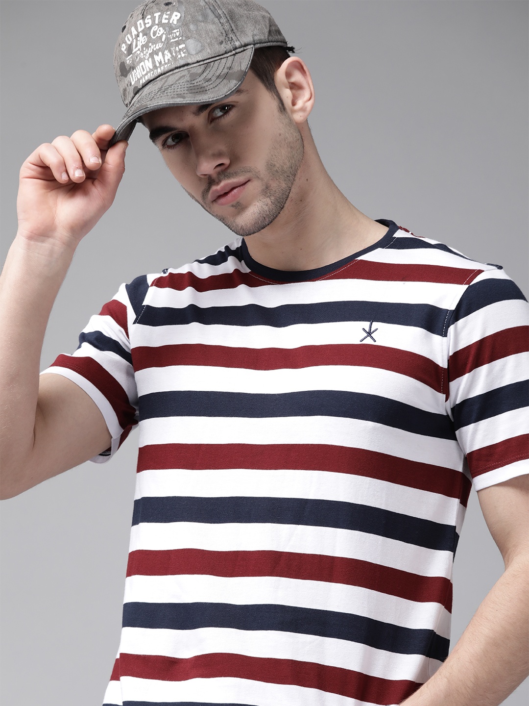 

Roadster Men White & Navy Blue Striped Pure Cotton Round Neck T-shirt