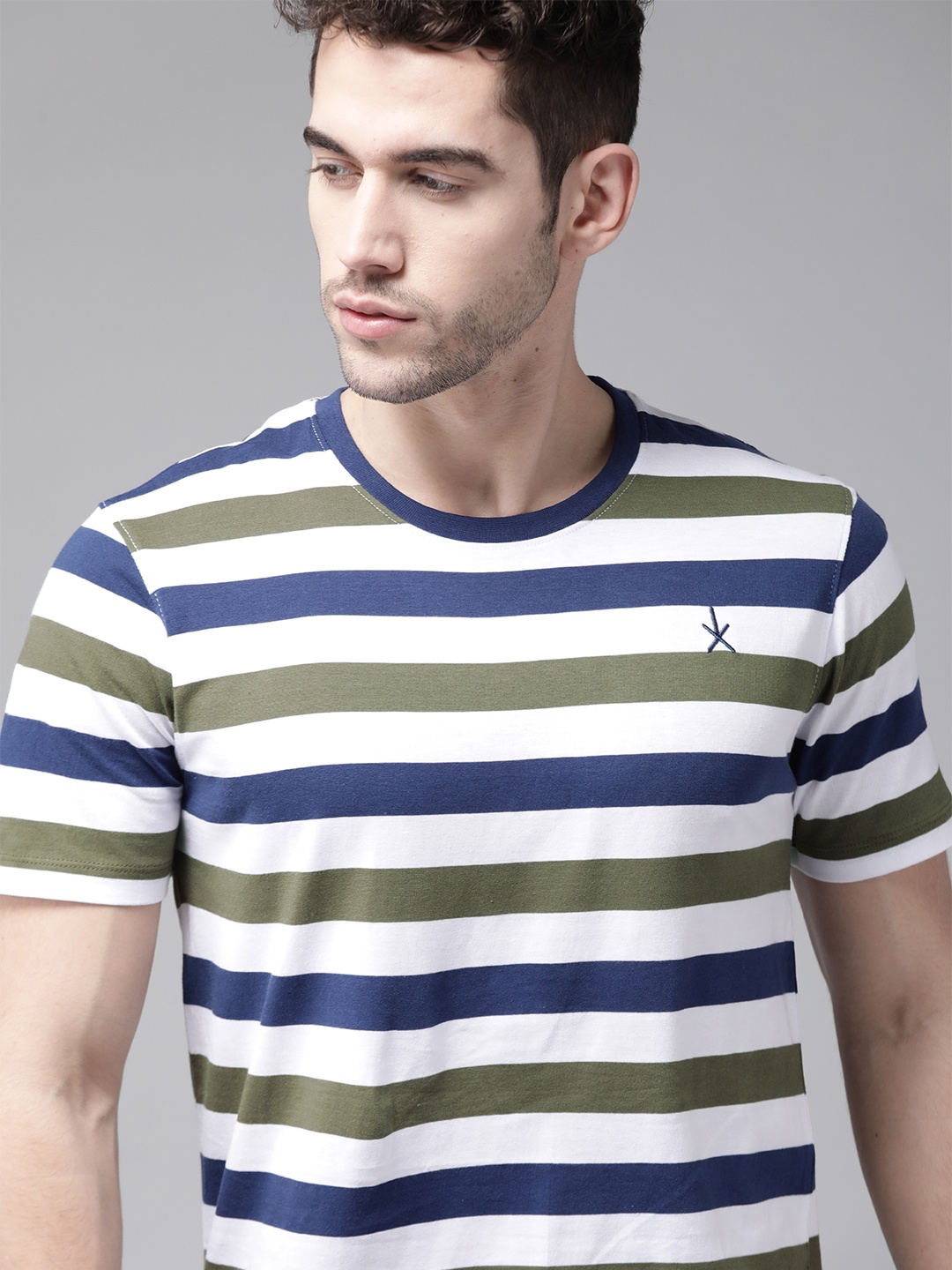 

Roadster Men White & Olive Green Striped Pure Cotton Round Neck T-shirt