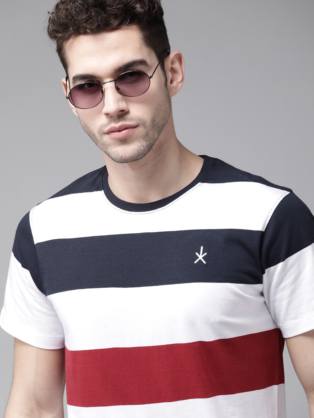 

Roadster Men White & Navy Blue Striped Pure Cotton Round Neck T-shirt