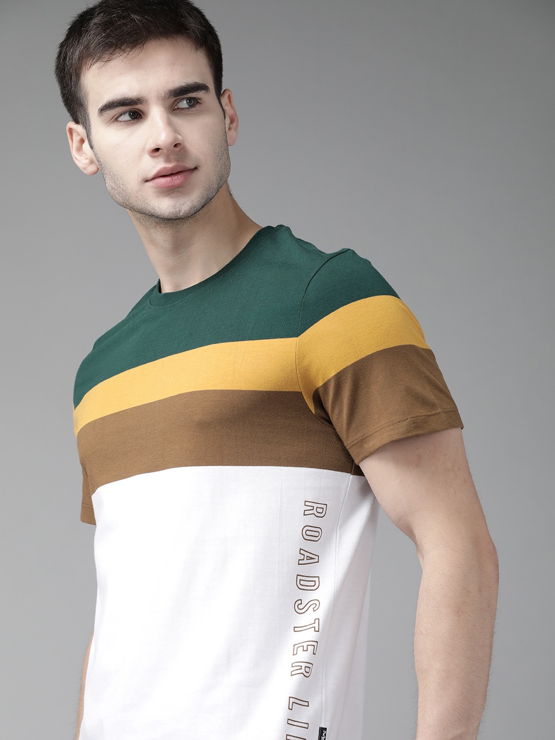 

Roadster Men White & Green Pure Cotton Striped Round Neck T-shirt