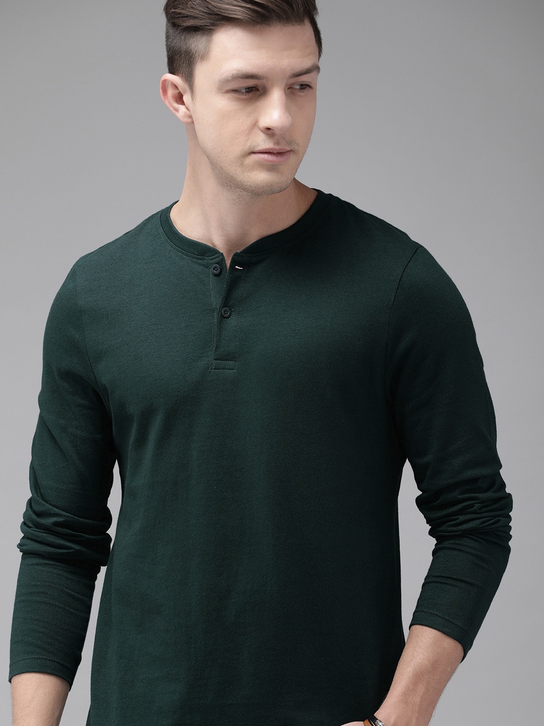 

Roadster Men Teal Green Solid Henley Neck Pure Cotton T-shirt