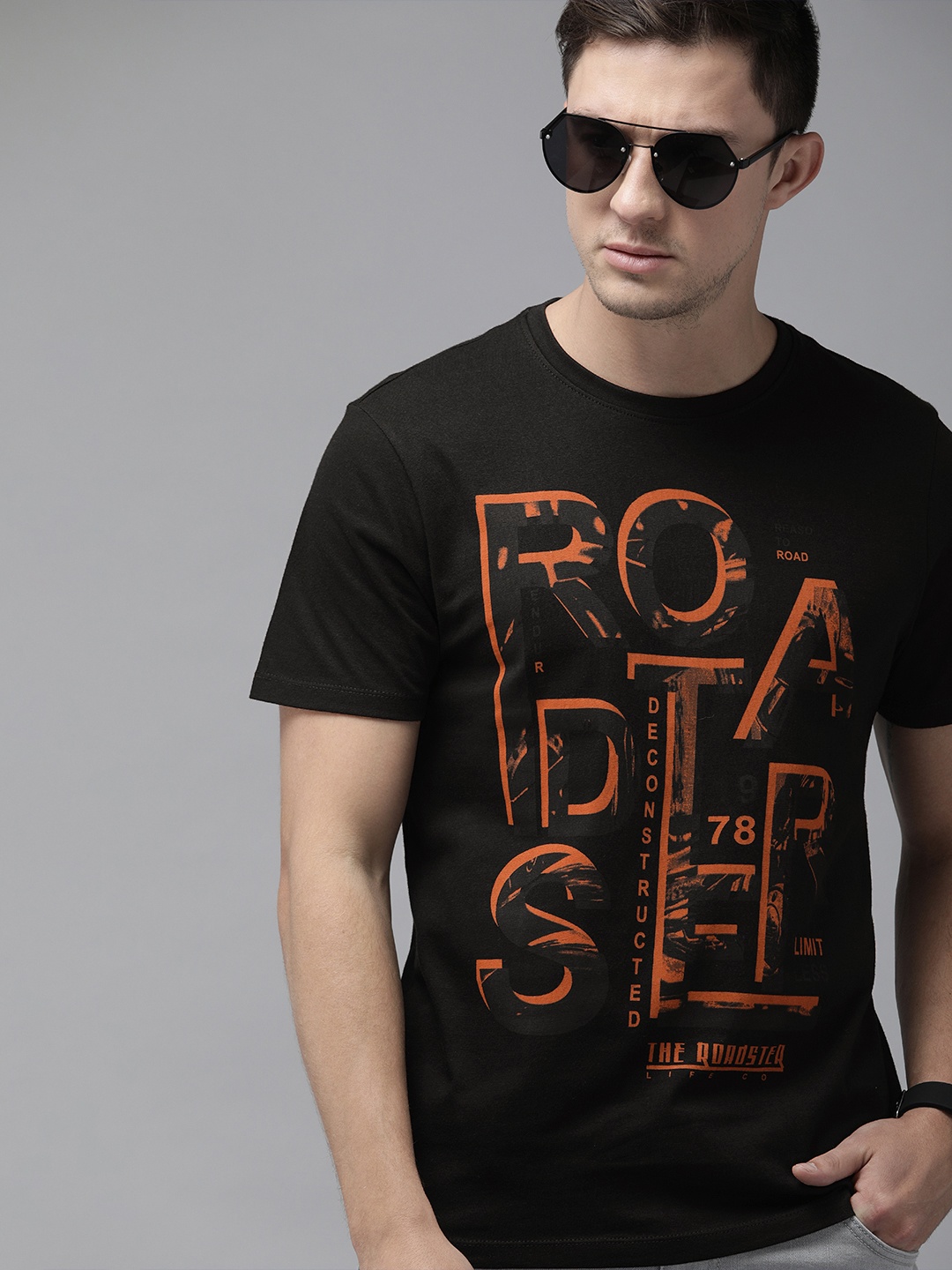 

Roadster Men Black Orange Printed Round Neck Pure Cotton T-shirt