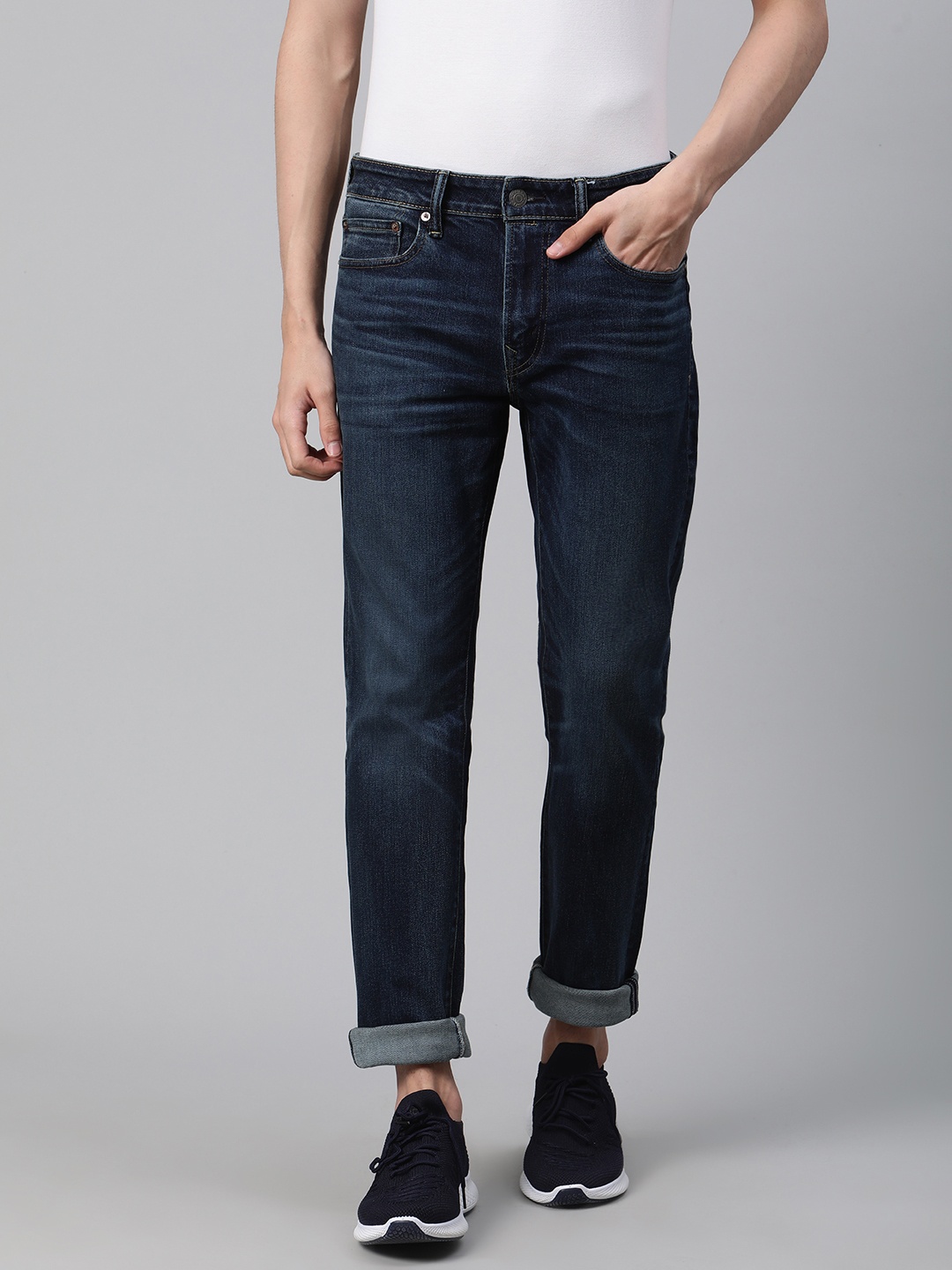 

AMERICAN EAGLE OUTFITTERS Men Navy Blue Washed Stretchable Jeans