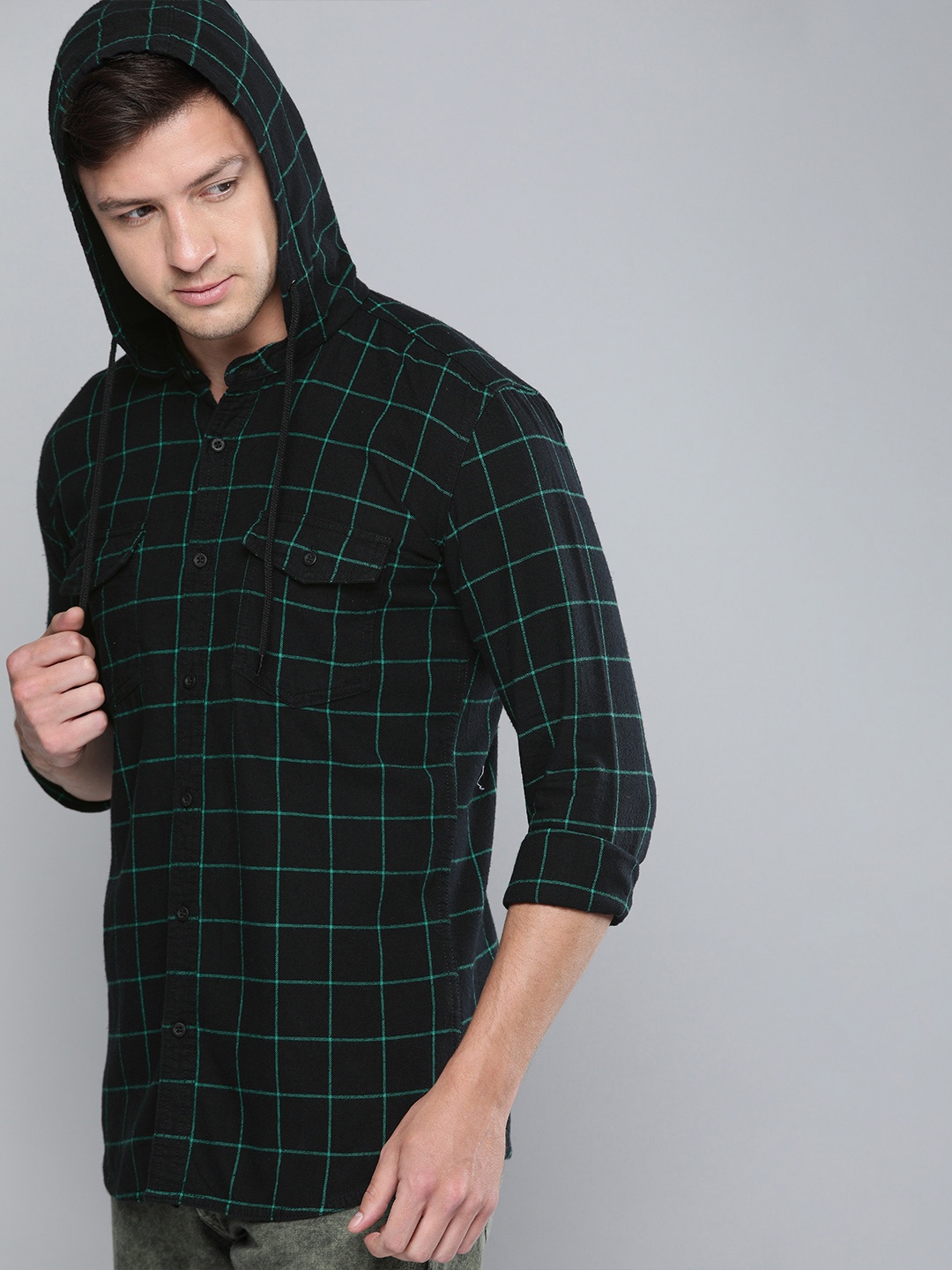 

HERE&NOW Men Black & Green Slim Fit Checked Casual Shirt