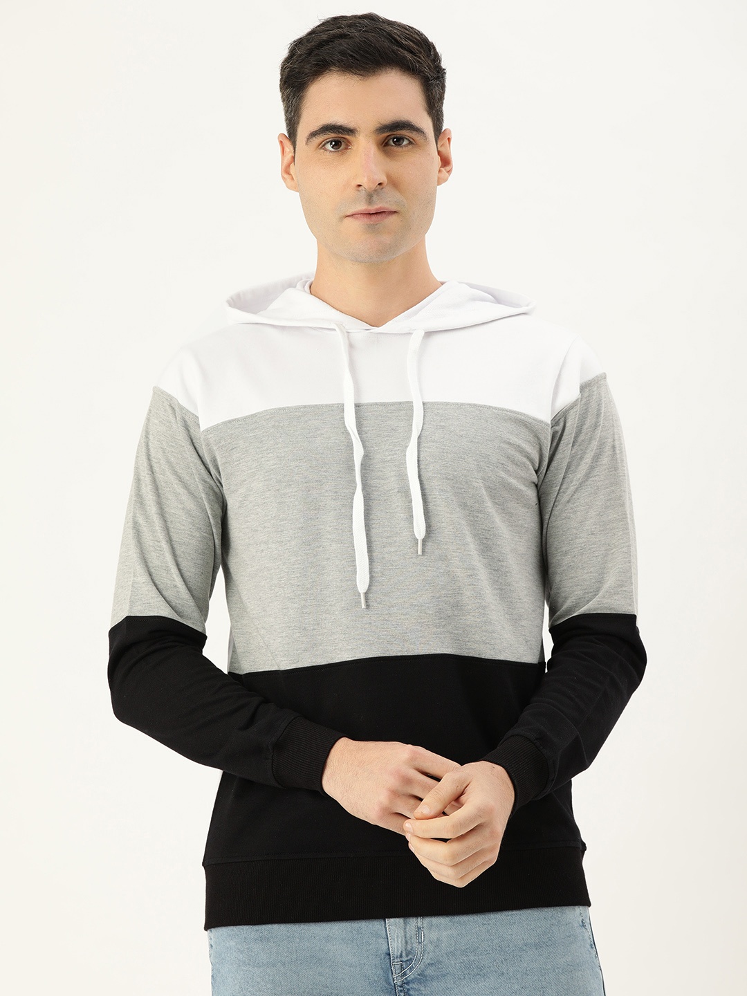 

VEIRDO Men White & Grey Colourblocked Hooded Sweatshirt