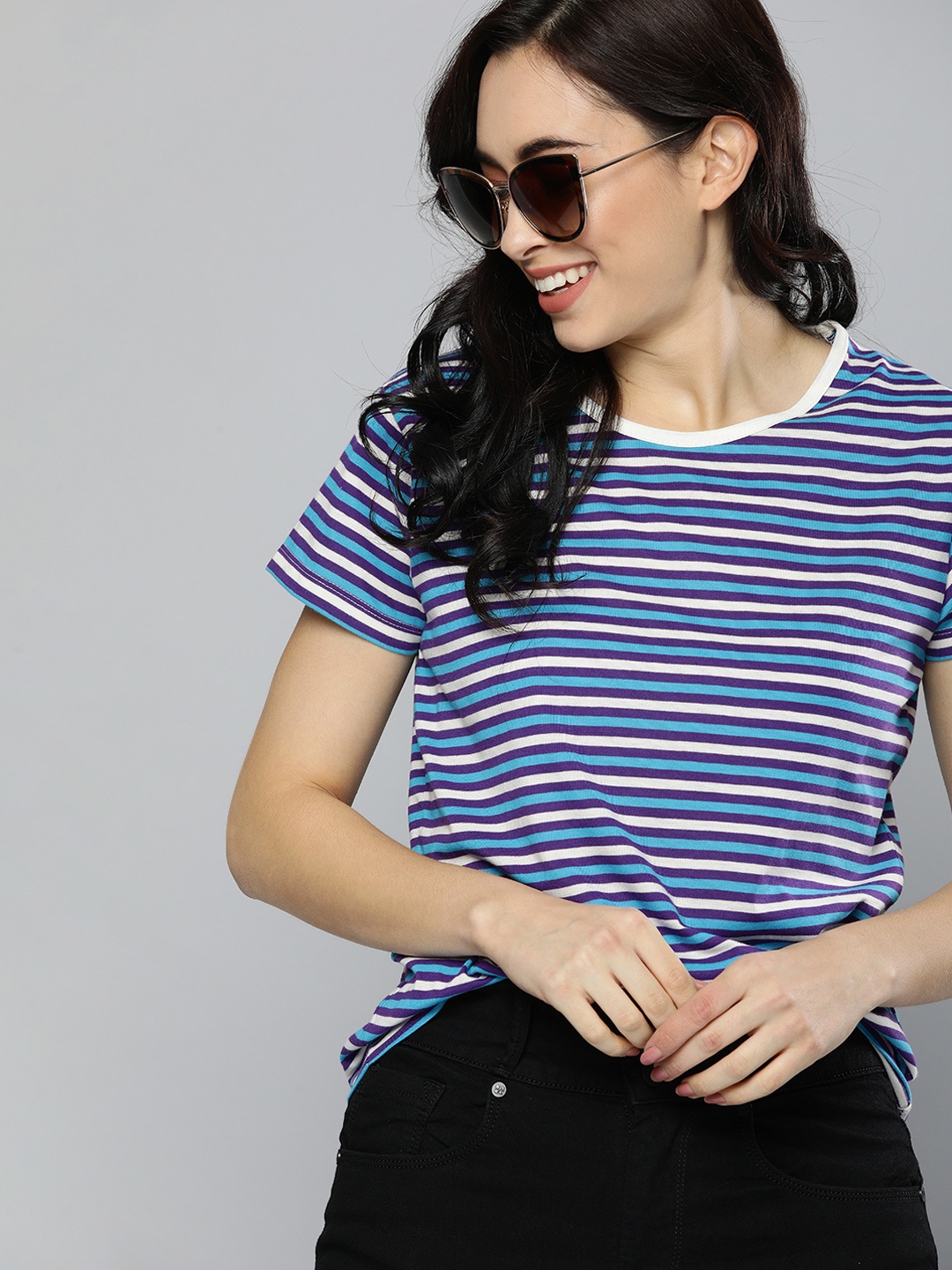 

HERE&NOW Women Blue & White Striped Round Neck T-shirt