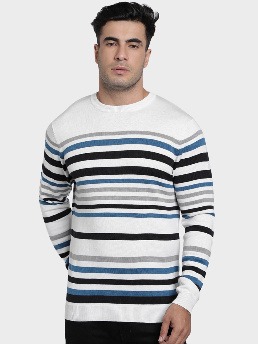 

Red Tape Men White & Blue Striped Pullover Sweater