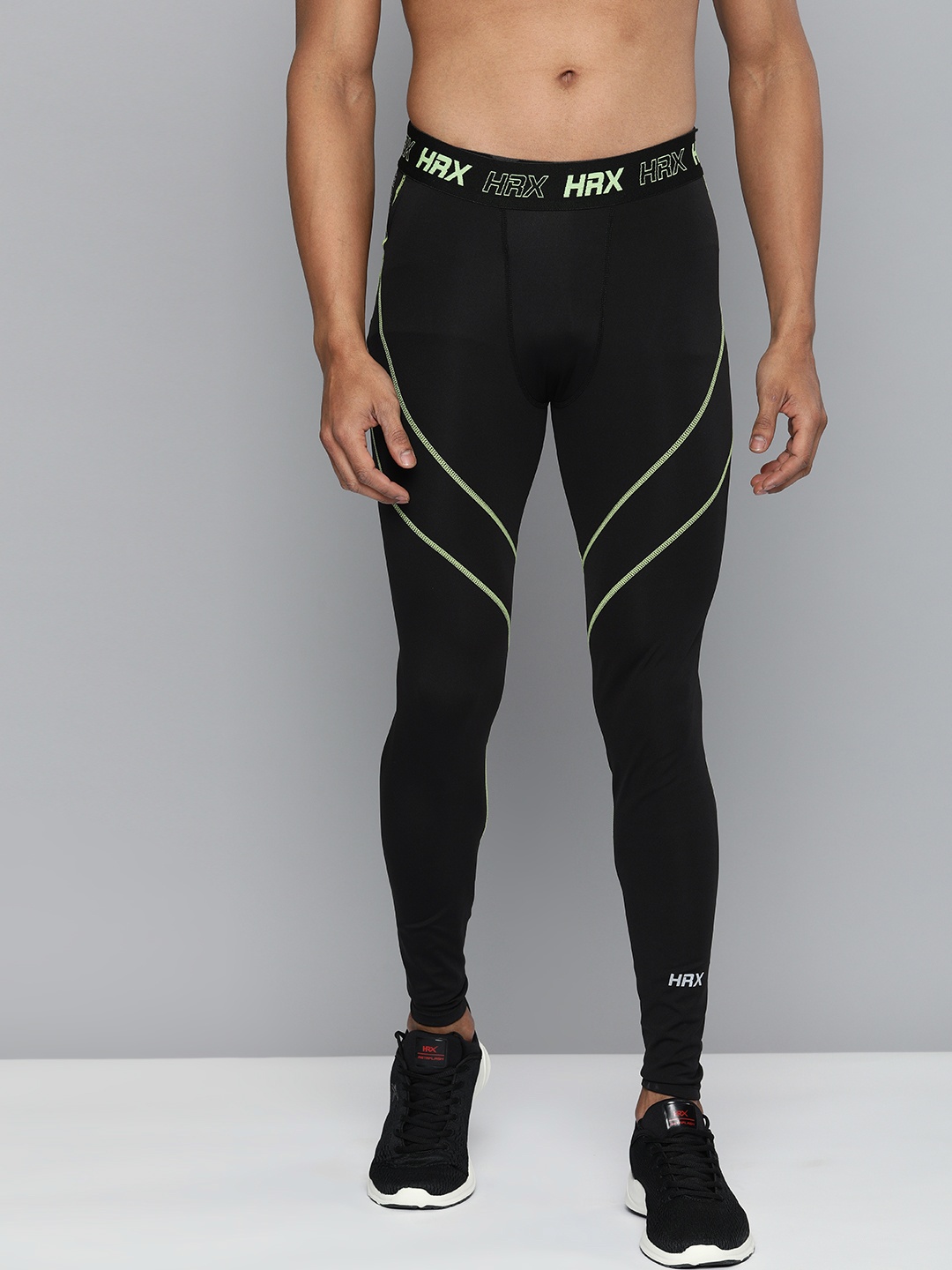 

HRX By Hrithik Roshan Men Jet Black Solid Skinny Fit Rapid-Dry Antimicrobial Running Tights