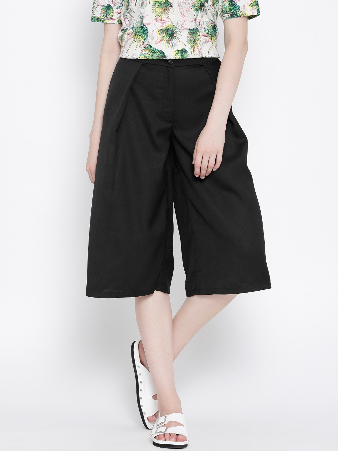 

United Colors of Benetton Black Polyester Pleated Culottes