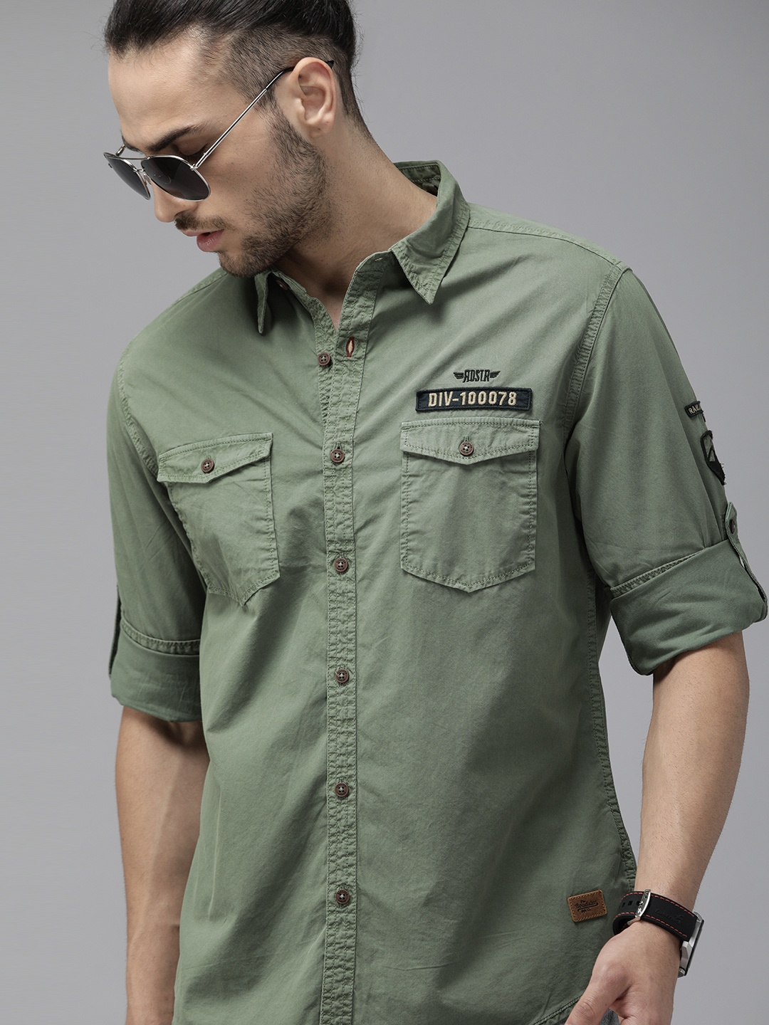 

Roadster Men Olive Green Solid Pure Cotton Casual Shirt
