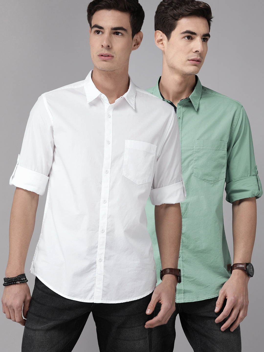 

Roadster Pack of 2 Men White & Green Regular Fit Solid Casual Shirt