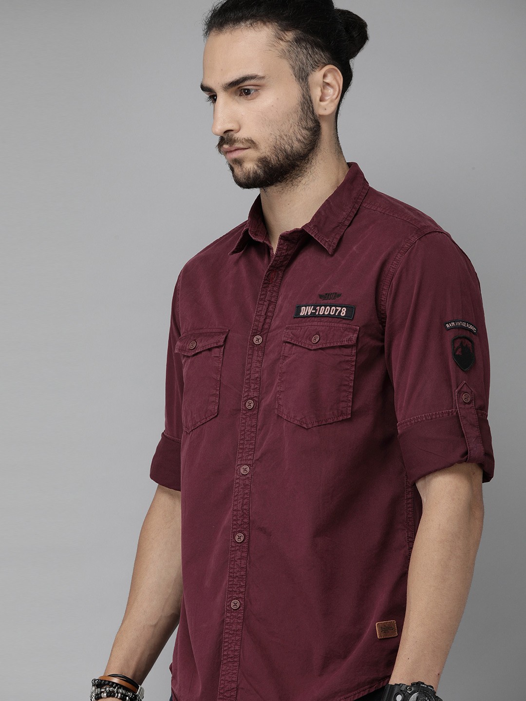 

Roadster Men Burgundy Solid Pure Cotton Regular Fit Casual Shirt