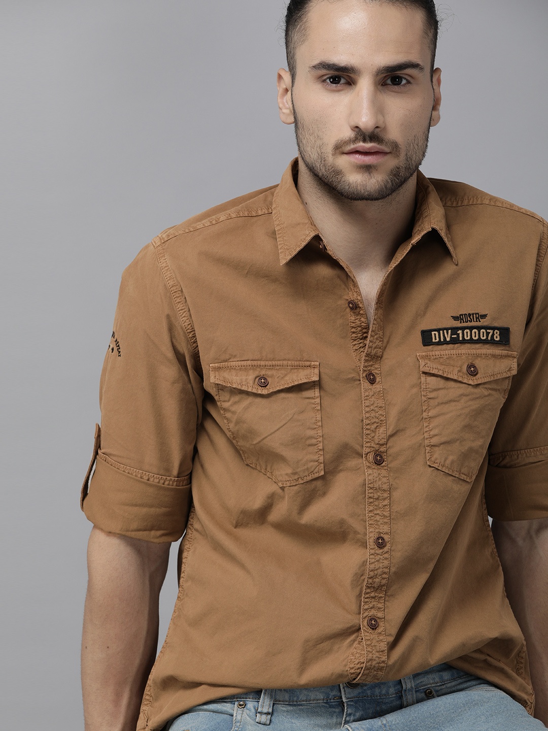 

Roadster Men Brown Solid Pure Cotton Casual Shirt
