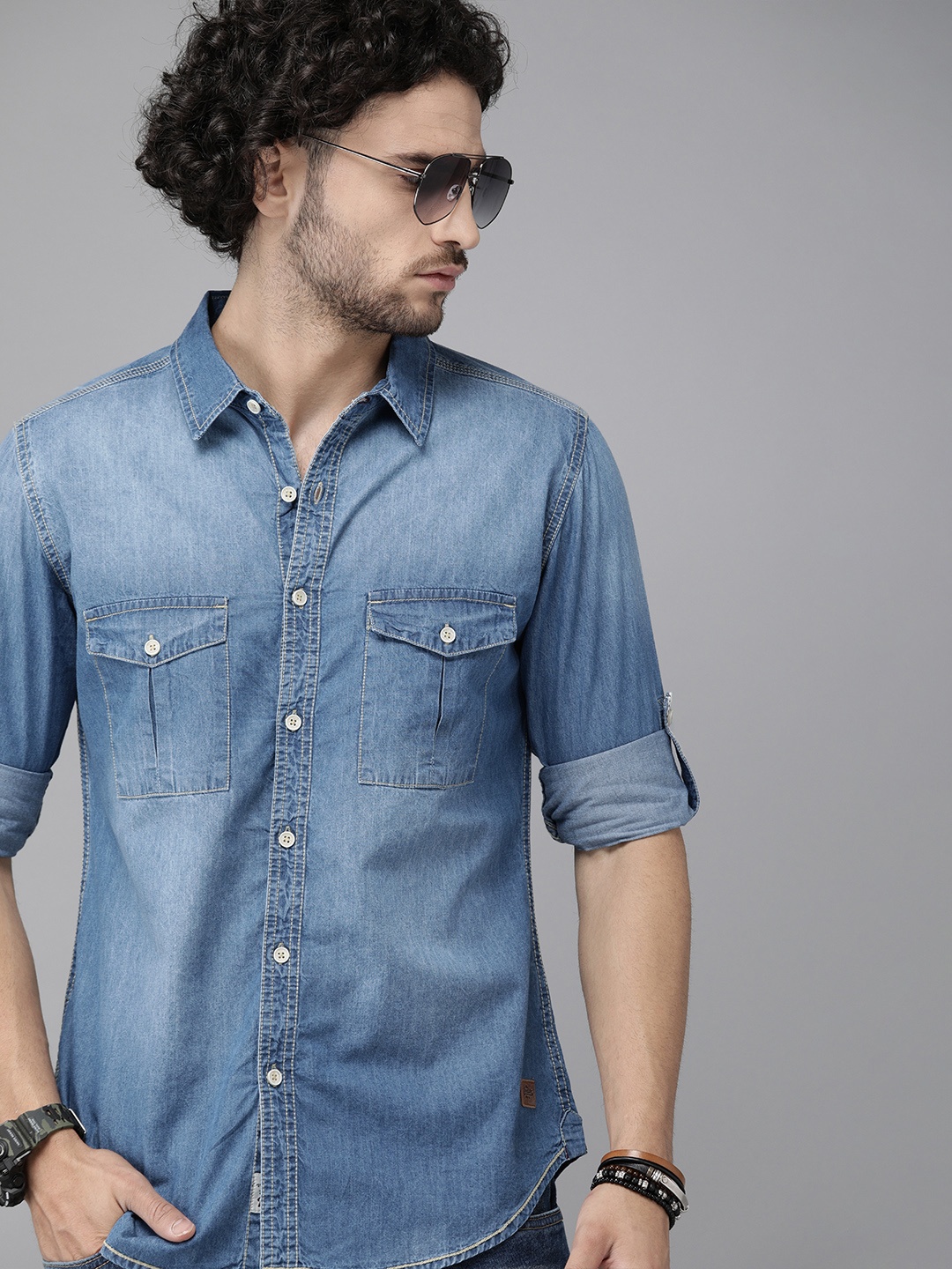 

Roadster Men Blue Regular Fit Solid Casual Denim Shirt