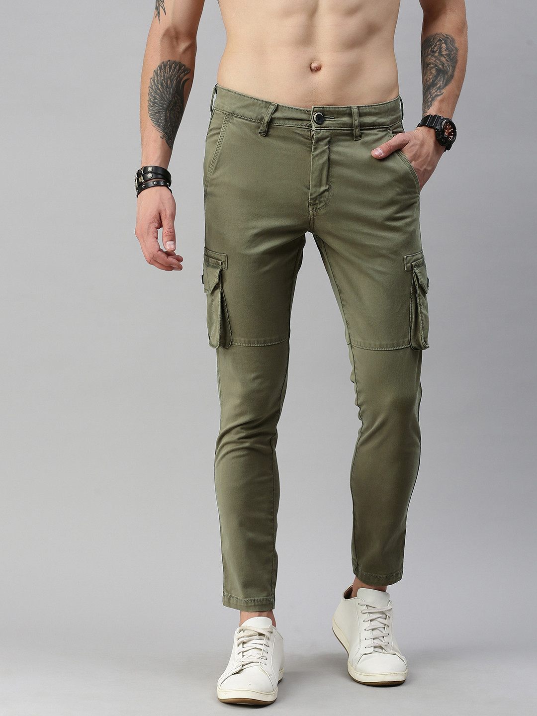 

Roadster Men Olive Green Regular Fit Solid Cargos