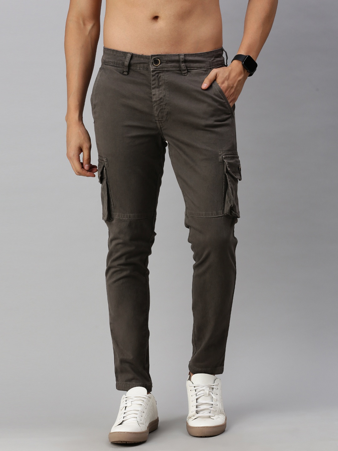 

Roadster Men Grey Regular Fit Solid Cargos