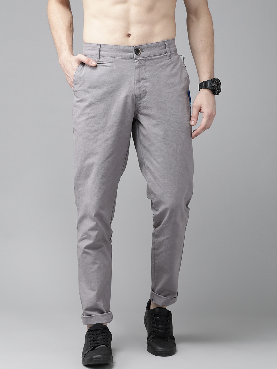 

Roadster Men Grey Regular Fit Solid Trousers