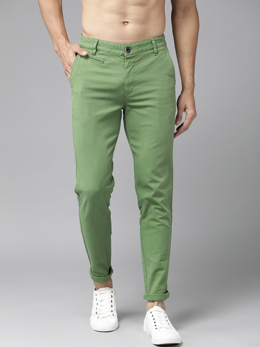 

Roadster Men Green Regular Fit Self Design Regular Trousers