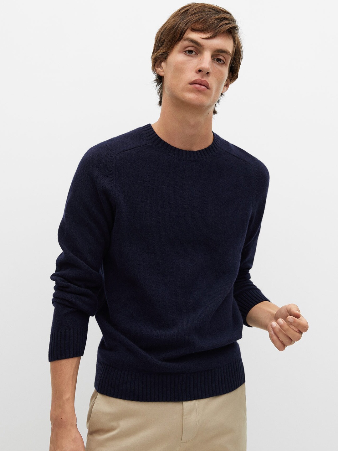 

MANGO MAN Navy Blue Solid Pullover Sweater