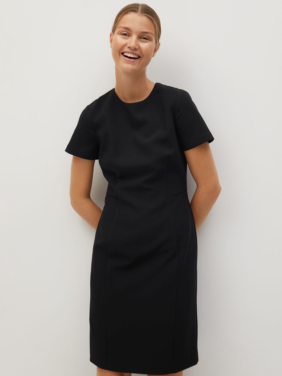 

MANGO Women Black Solid Sheath Dress