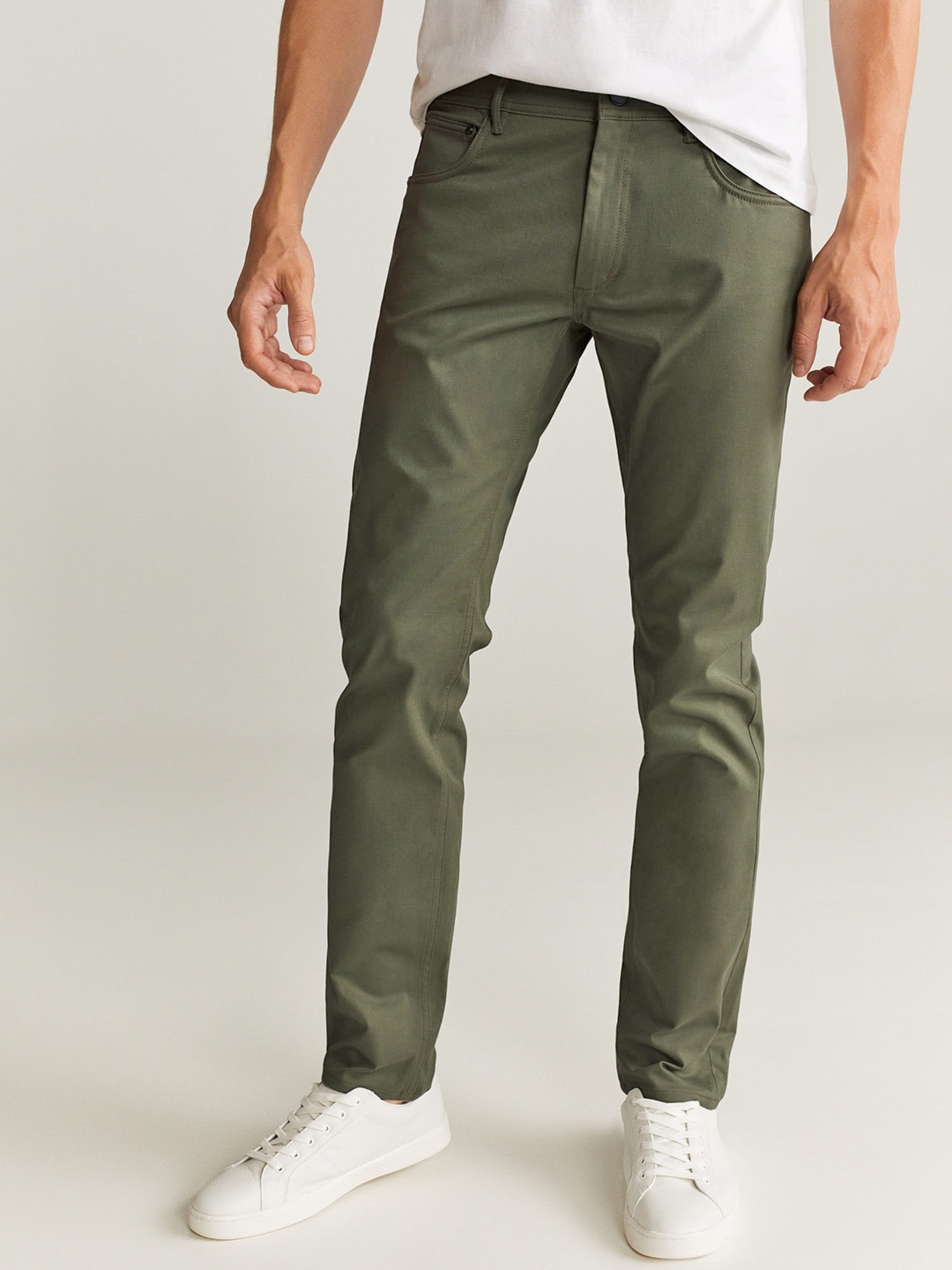 

MANGO MAN Olive Green Slim Fit Solid Sustainable Chinos