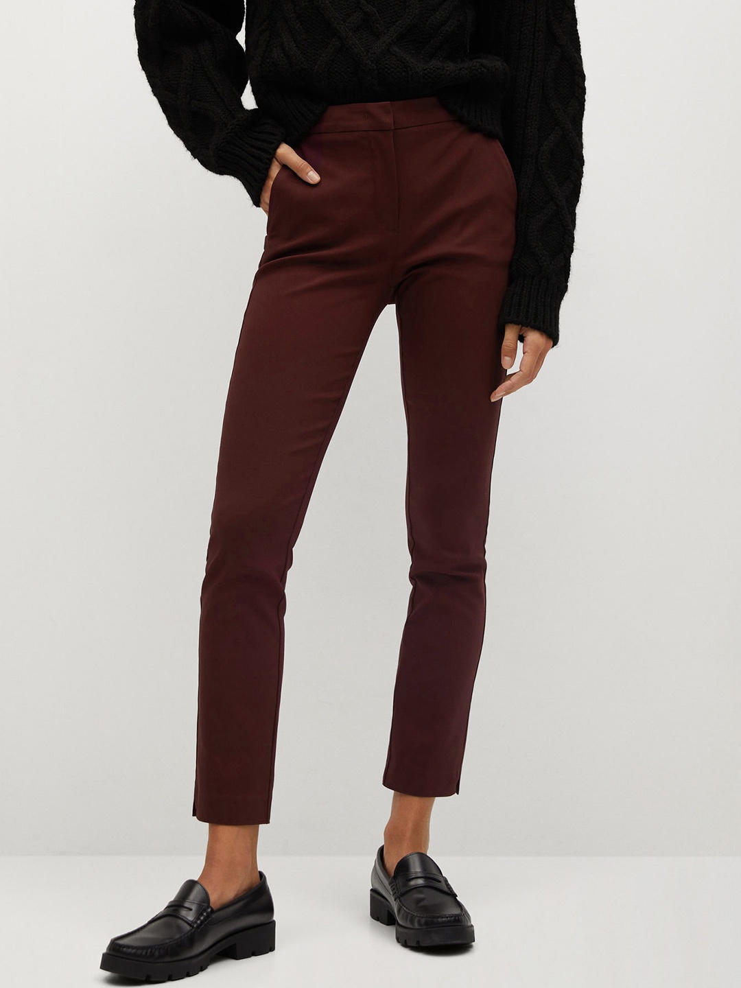 

MANGO Women Burgundy Sustainable Skinny Fit Solid Cropped Trousers