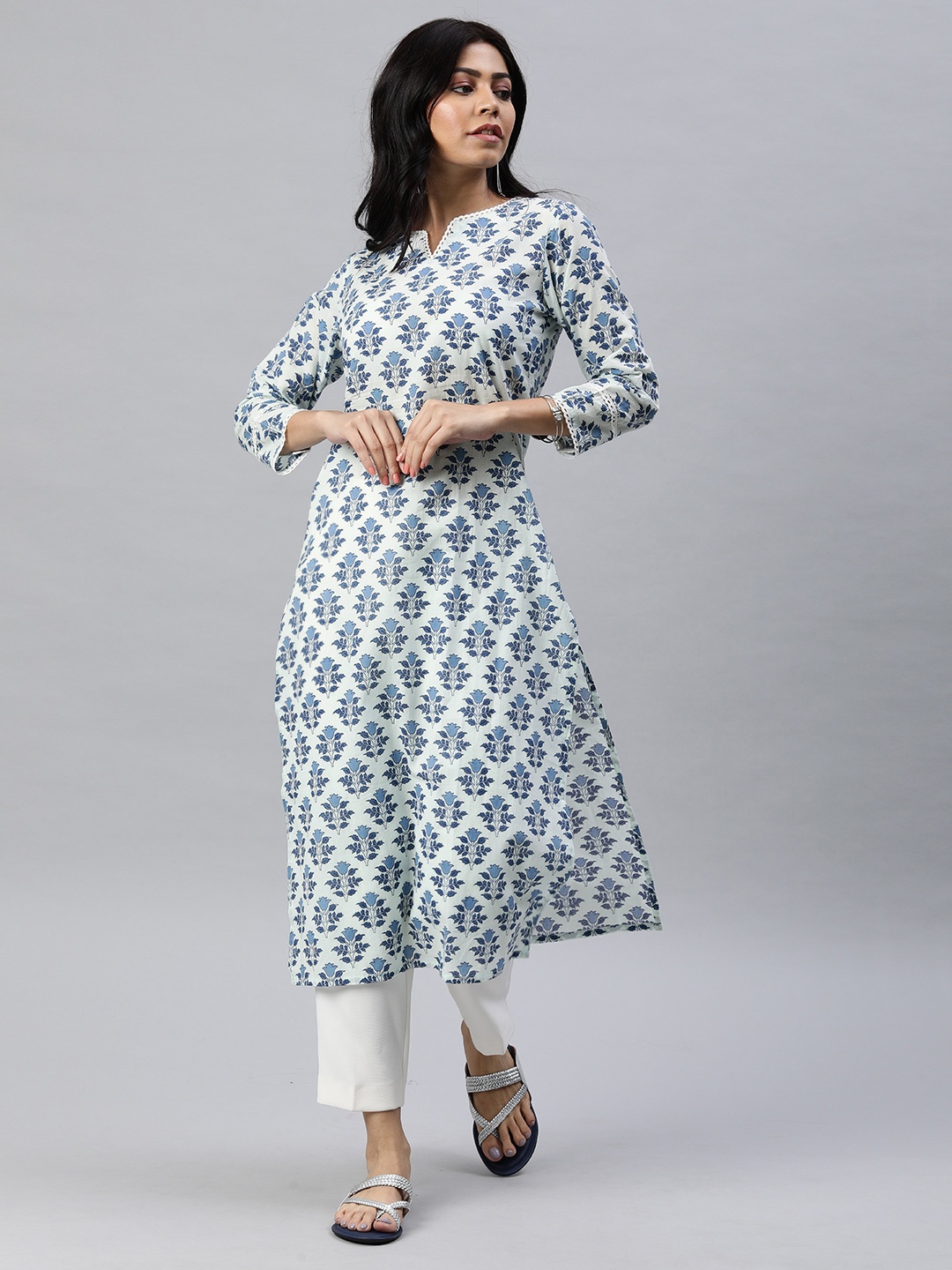 

AHIKA Women Off-White & Navy Blue Printed A-Line Kurta