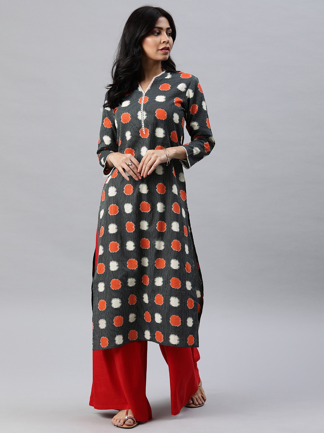 

AHIKA Women Charcoal Grey Printed Straight Kurta