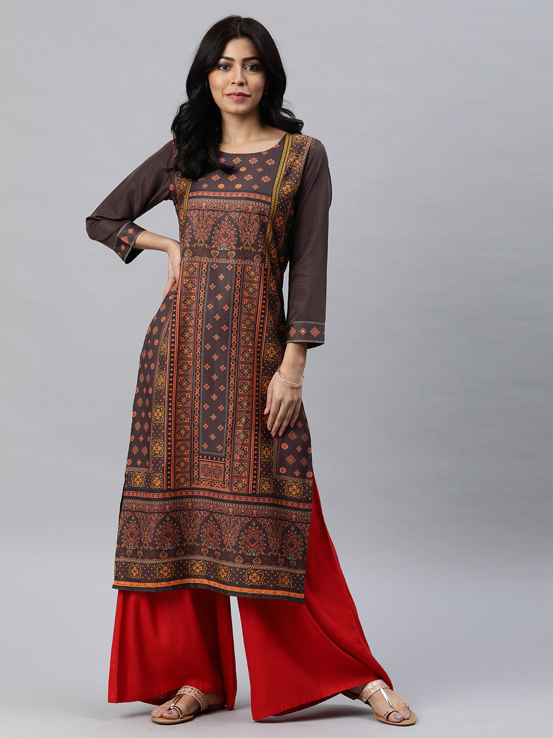

AHIKA Women Brown Ethnic Printed Straight Kurta