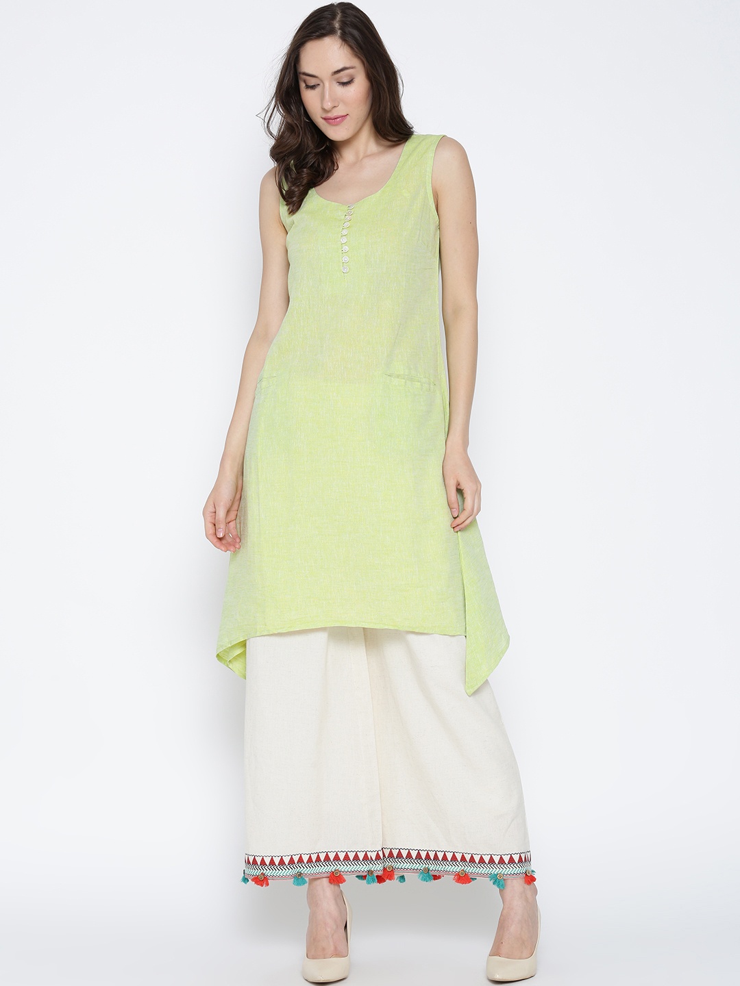 

BIBA Green Linen A-Line Dipped Asymmetric Hem Kurta