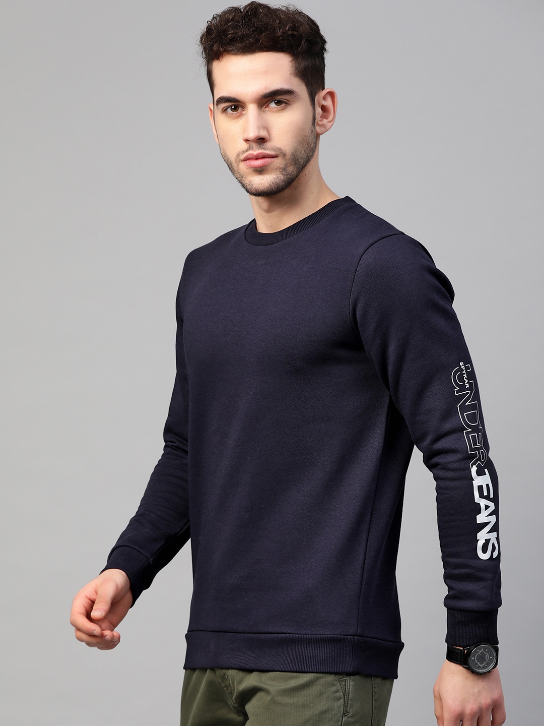 

UnderJeans by Spykar Men Navy Blue & White Solid Sweatshirt