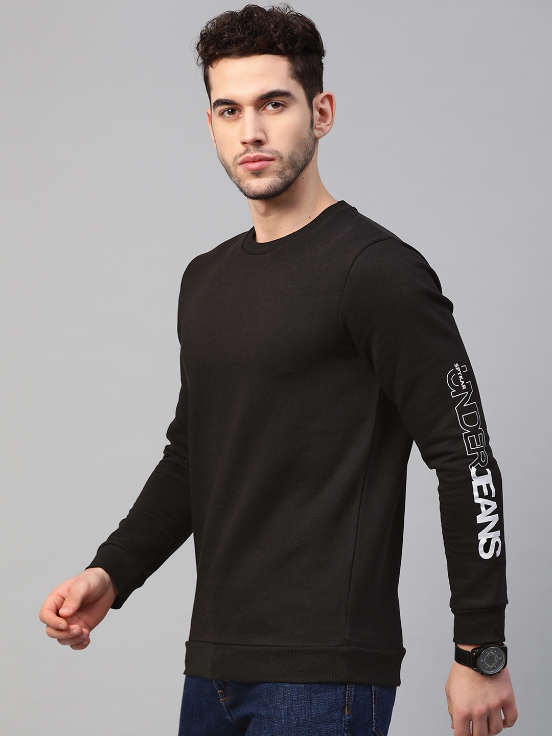 

UnderJeans by Spykar Men Black & White Solid Sweatshirt