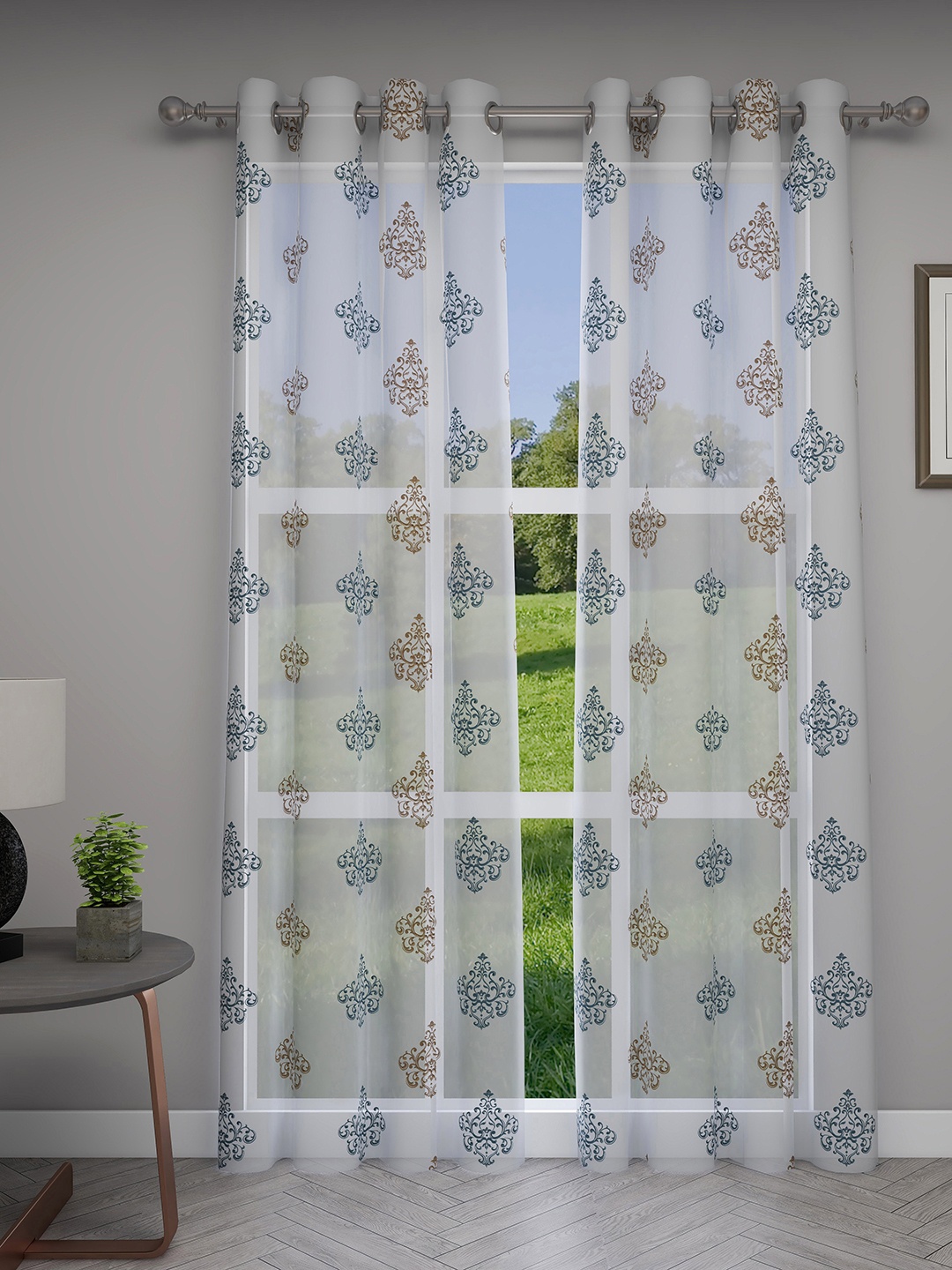 

GM White Set of 2 Sheer Door Curtains