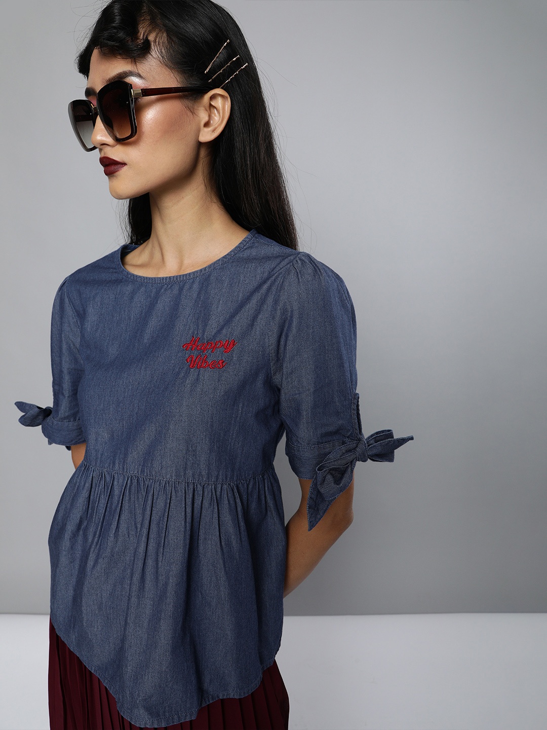 

Mast & Harbour Women Navy Blue Solid Pure Cotton A-Line Chambray Top