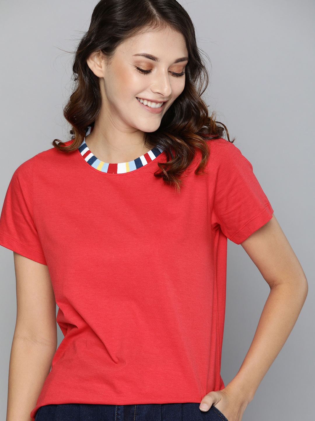 

Mast & Harbour Women Red Solid Relax Fit Round Neck High Low T-shirt