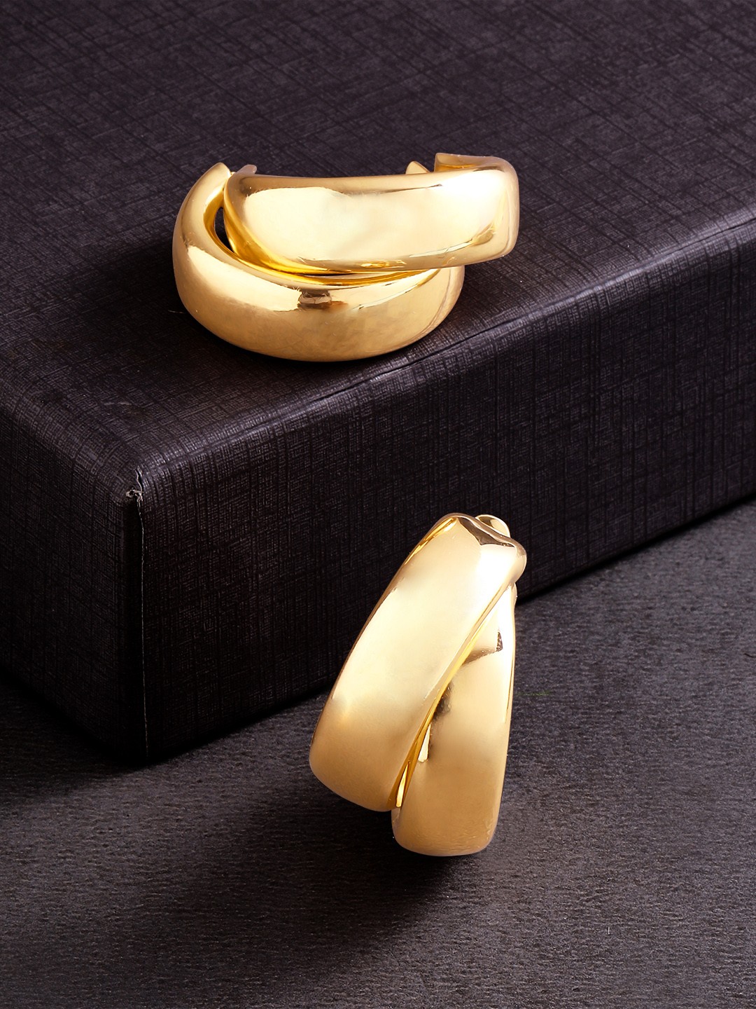 

TOKYO TALKIES X rubans FASHION ACCESSORIES Gold-Plated Crescent Shaped Half Hoop Earrings
