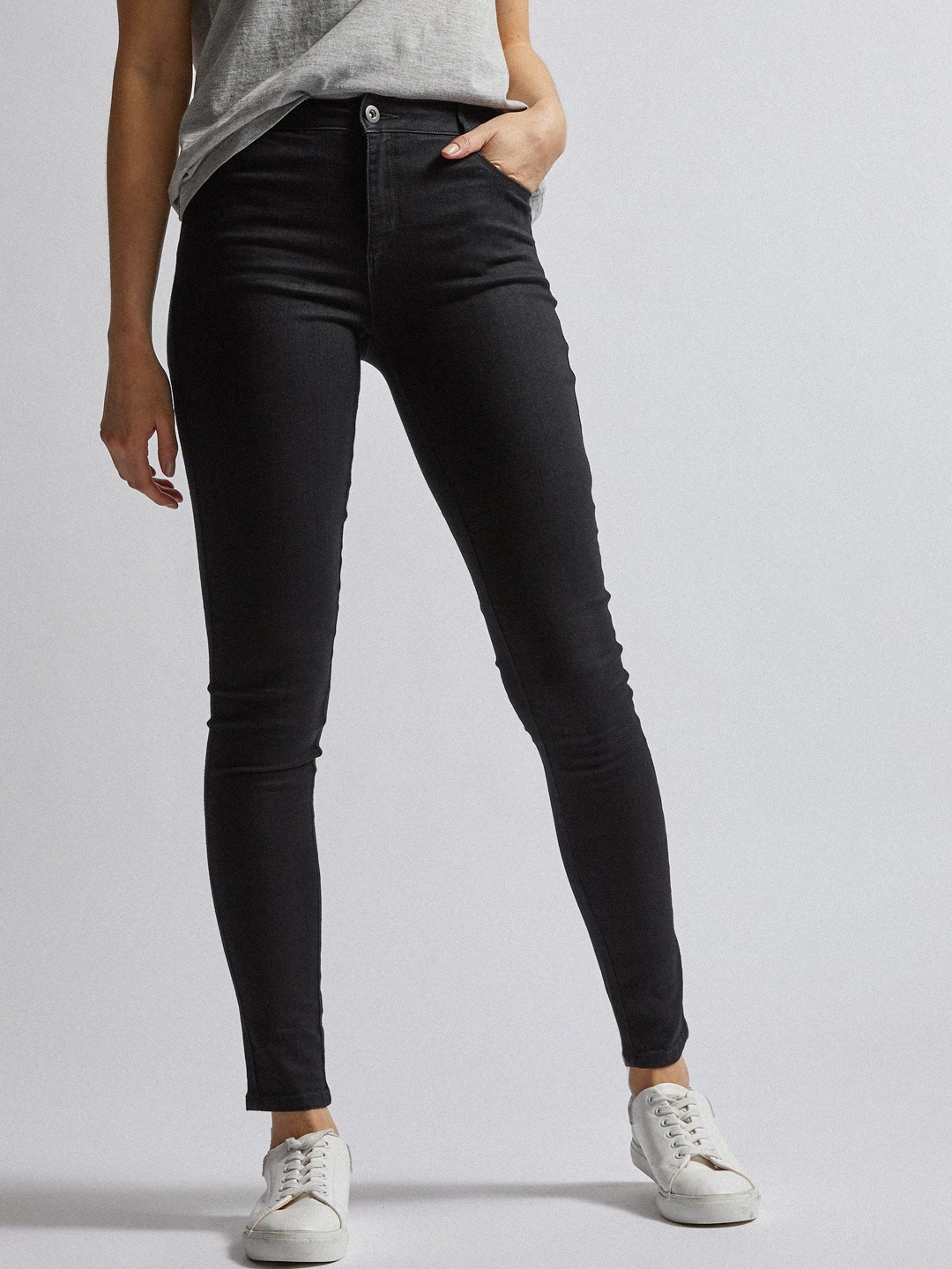 

DOROTHY PERKINS Women Black Classic Skinny Fit Mid-Rise Clean Look Stretchable Jeans