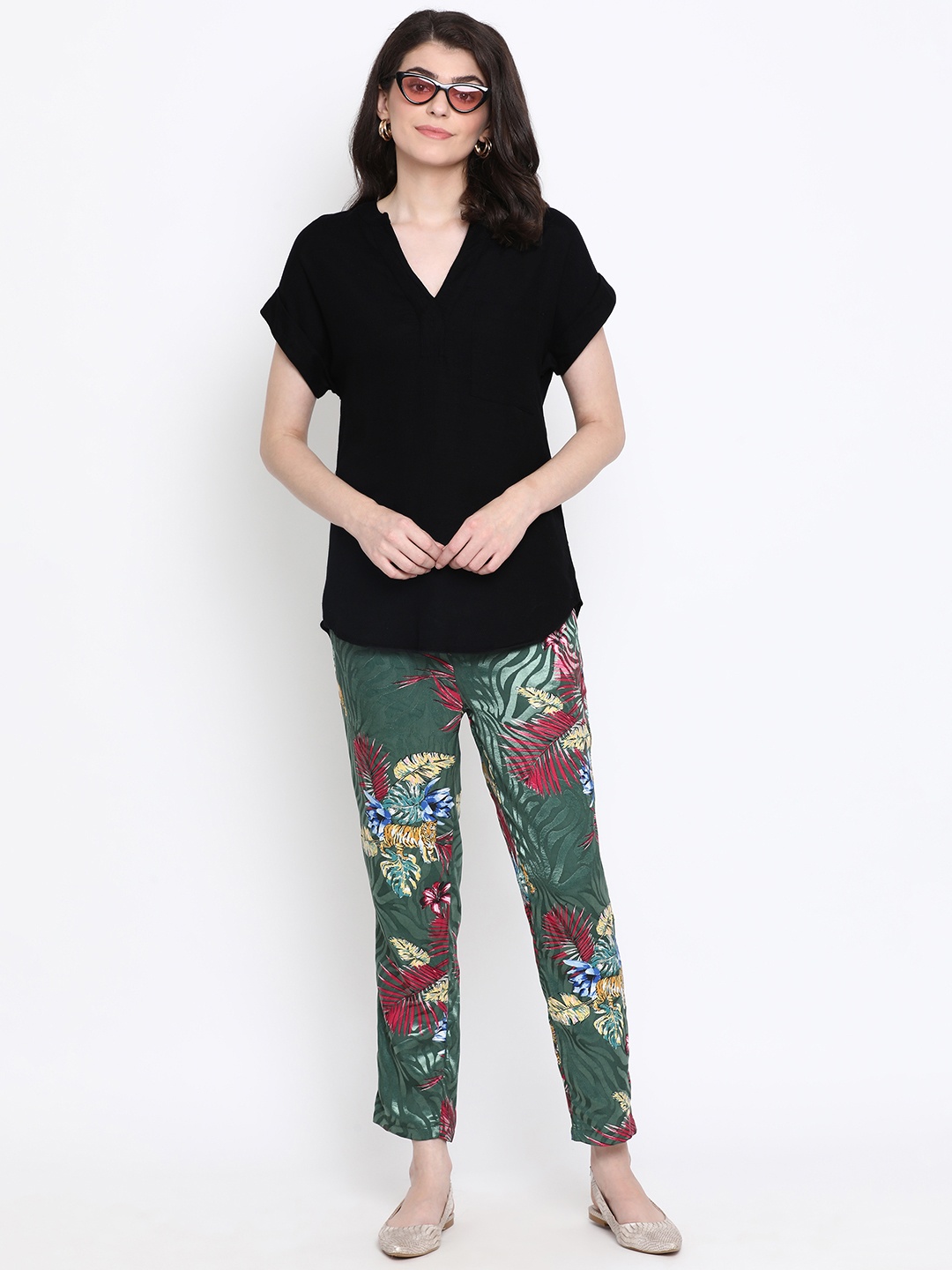 

Oxolloxo Women Black Solid Top