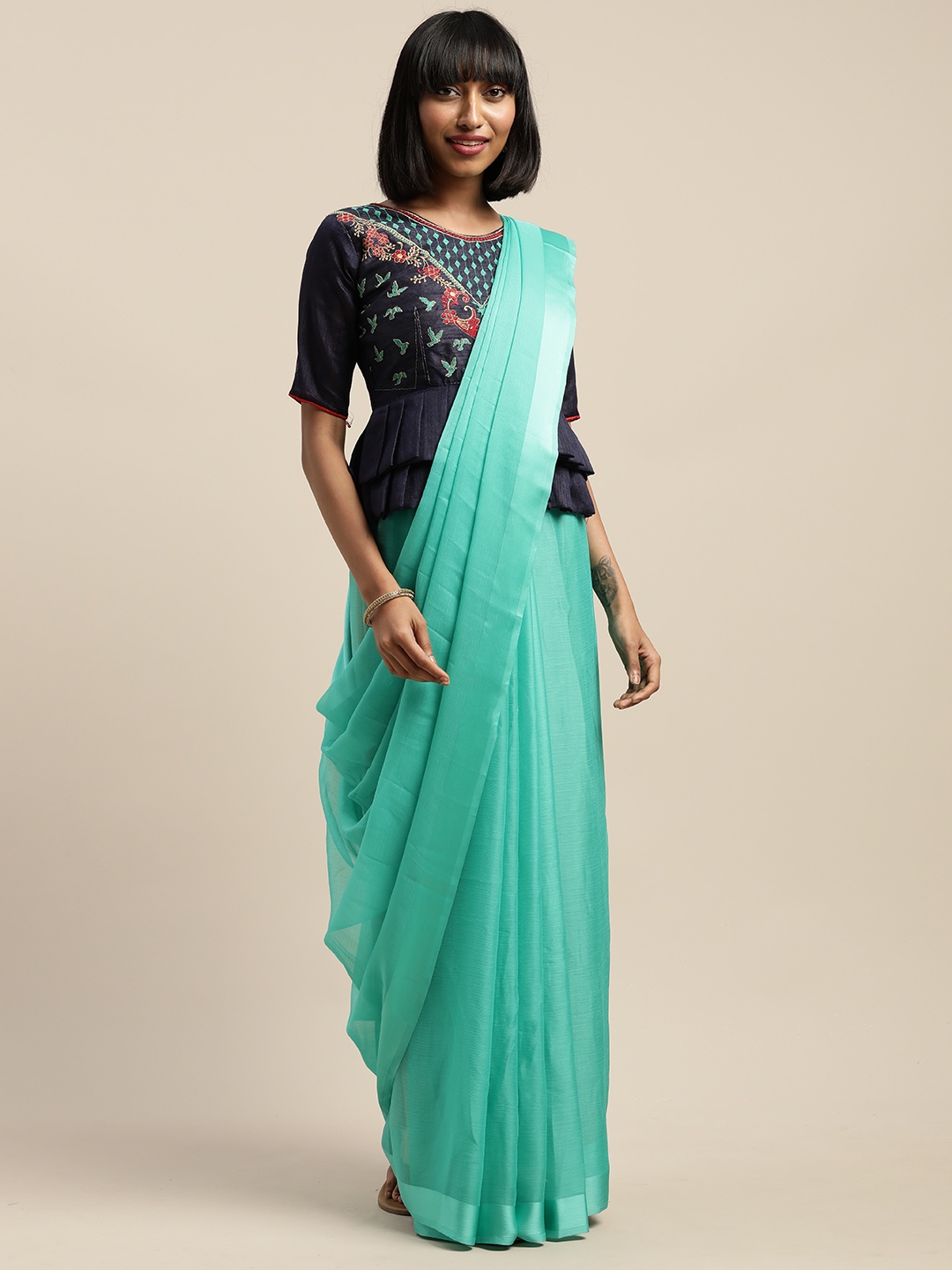 

SHAVYA Sea Green Solid Pure Chiffon Saree