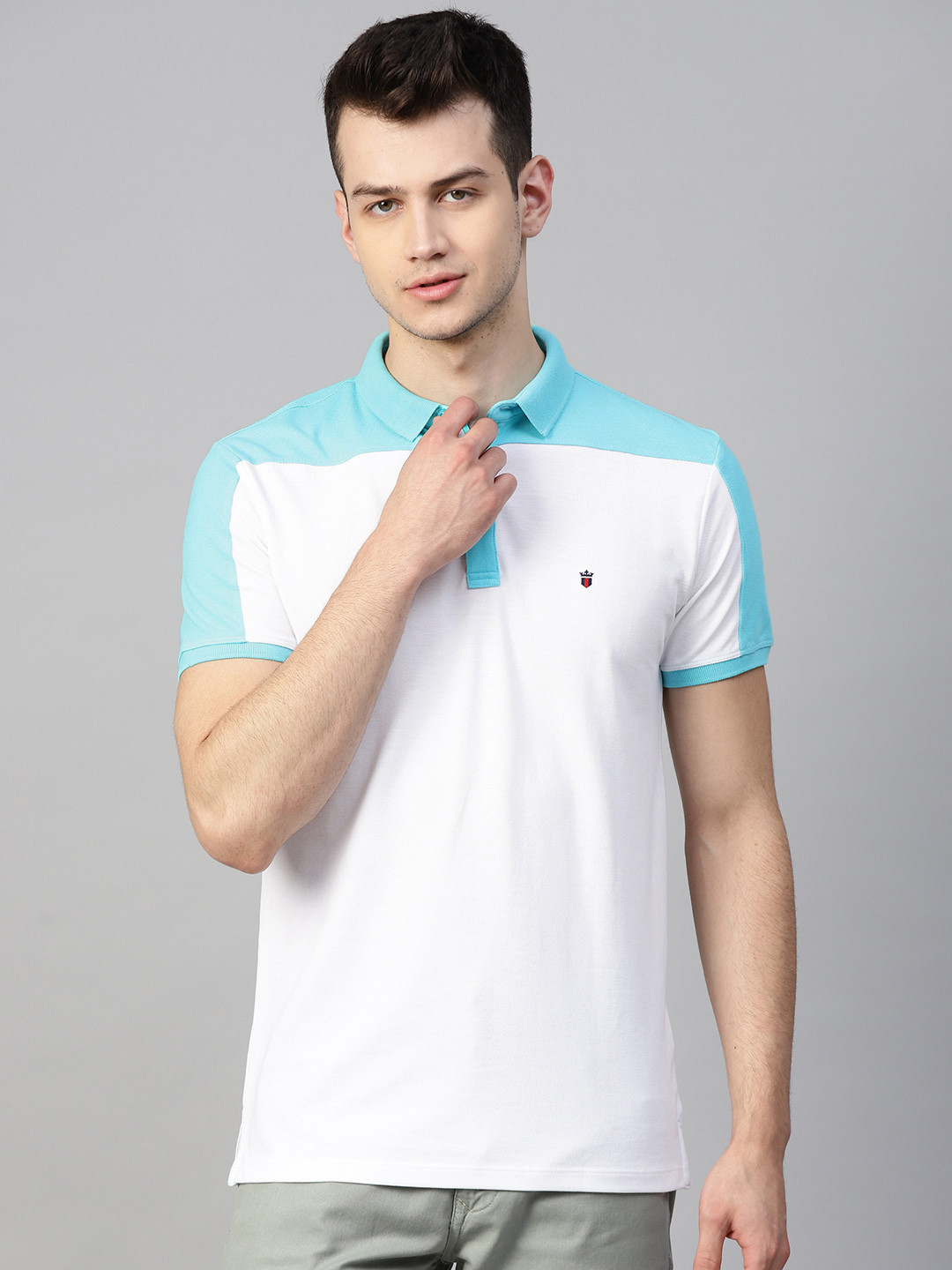 

Louis Philippe Jeans Men White Solid Polo Collar T-Shirt