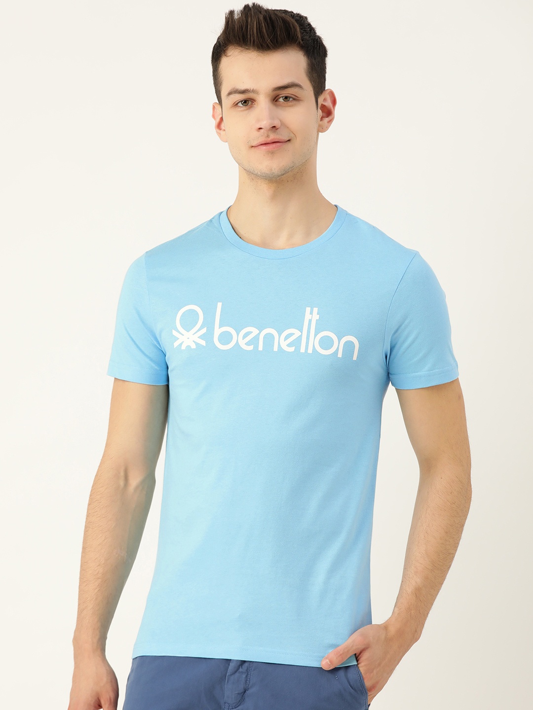 

United Colors of Benetton Men Blue & White Brand Logo Print Round Neck T-shirt
