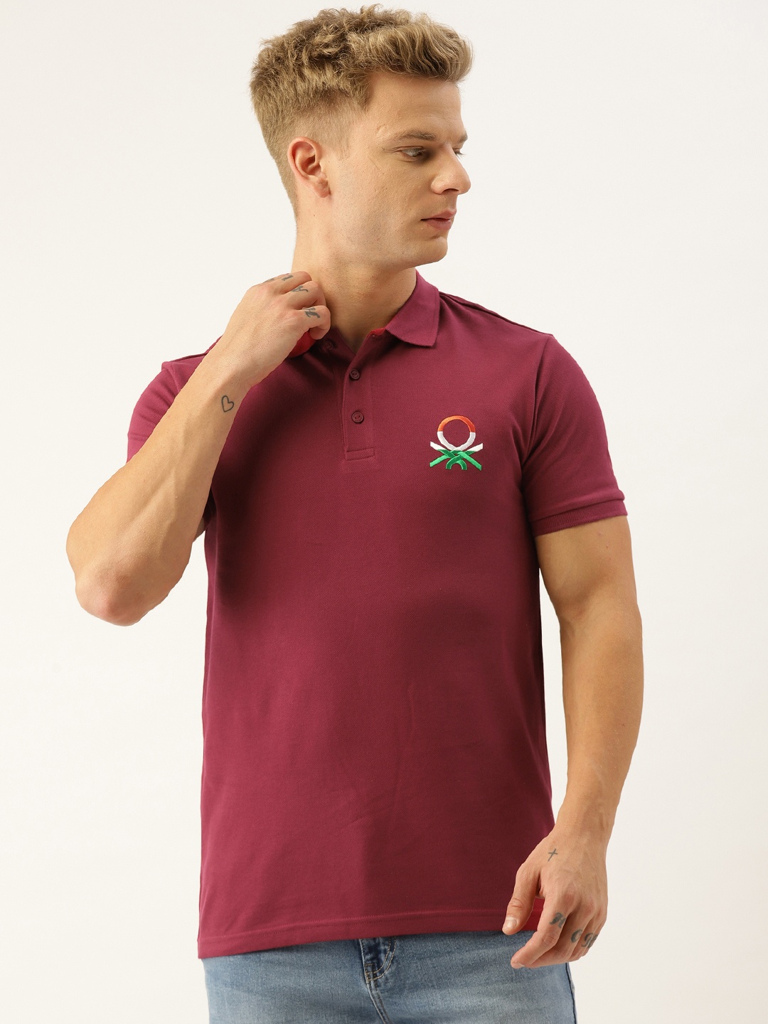 

United Colors of Benetton Men Burgundy Solid Polo Collar T-shirt